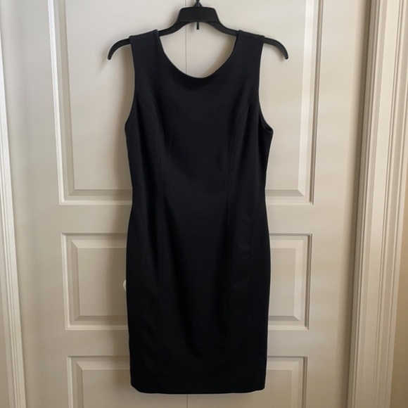 Banana Republic Dresses & Skirts - Banana Republic Little Black Dress - 6P - New
